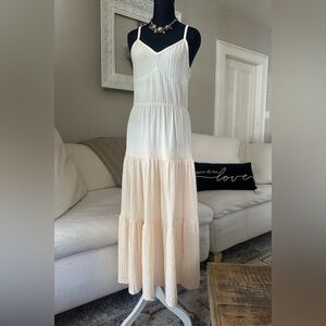 NWOT Bohemian Summer Two-tone Color Creme Peach Maxi Tiered Skirt Dress Size M